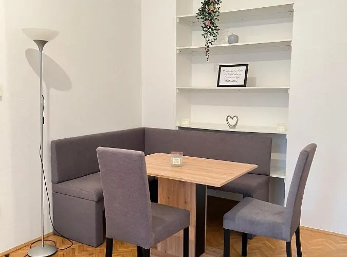 Apartment Alpa 2 In Rochusmarkt
